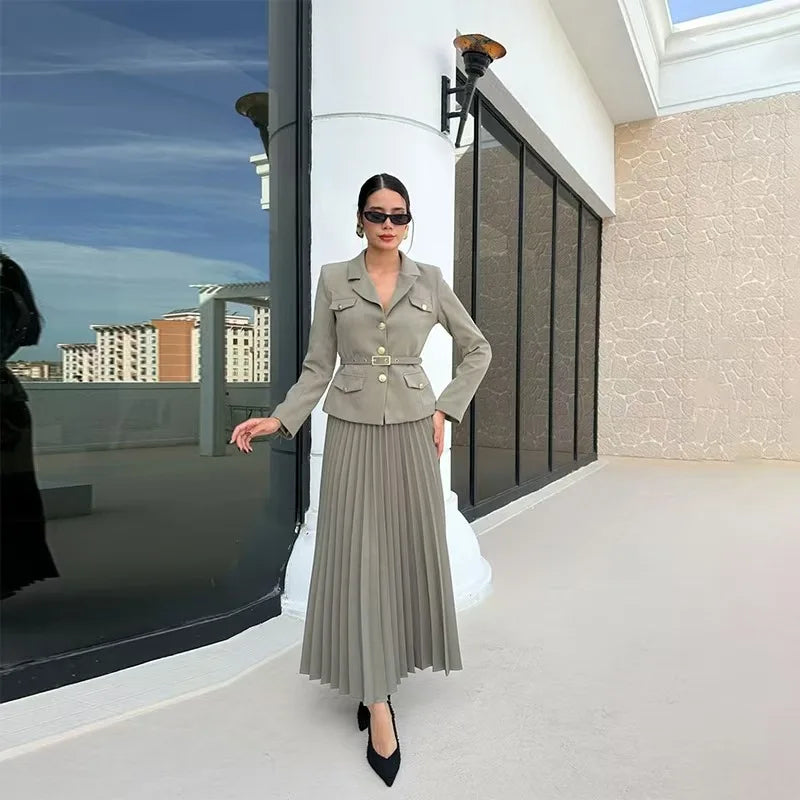 Ensemble Tailleur avec Jupe